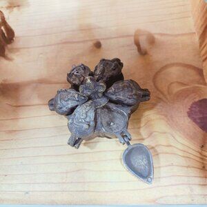 Antique Bronze Hindu Kumkum Tikka Box Ceremonial Container